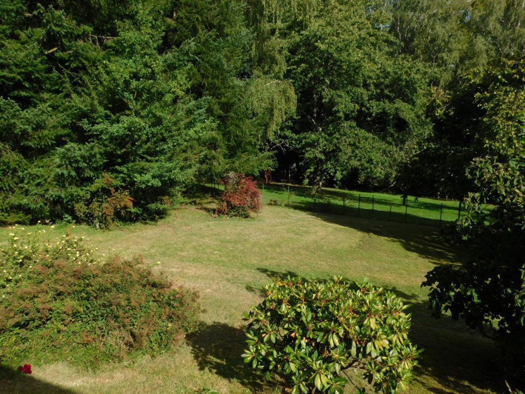 Vue sur le devant et le parc